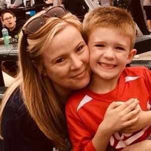 Meet your Posher, Lori